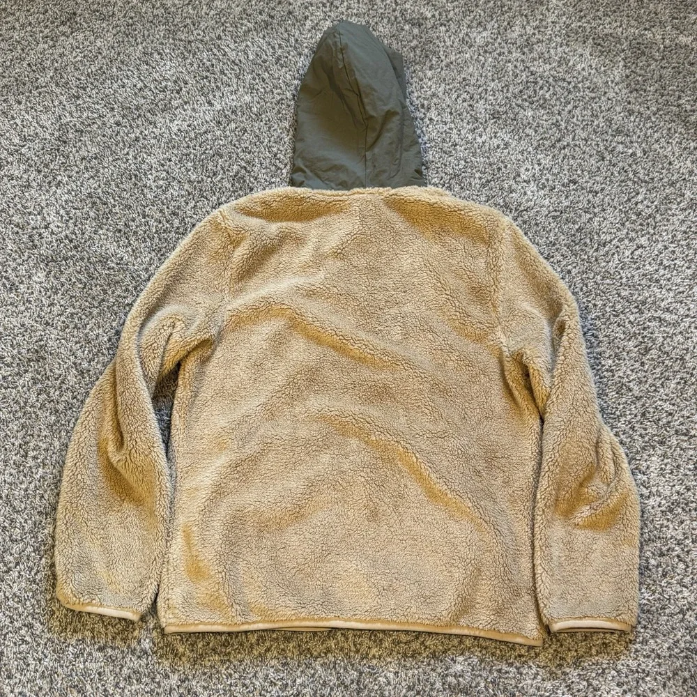 Men's Size Small True Religion Sherpa Tan And Green Zip Up Jacket New With Tags